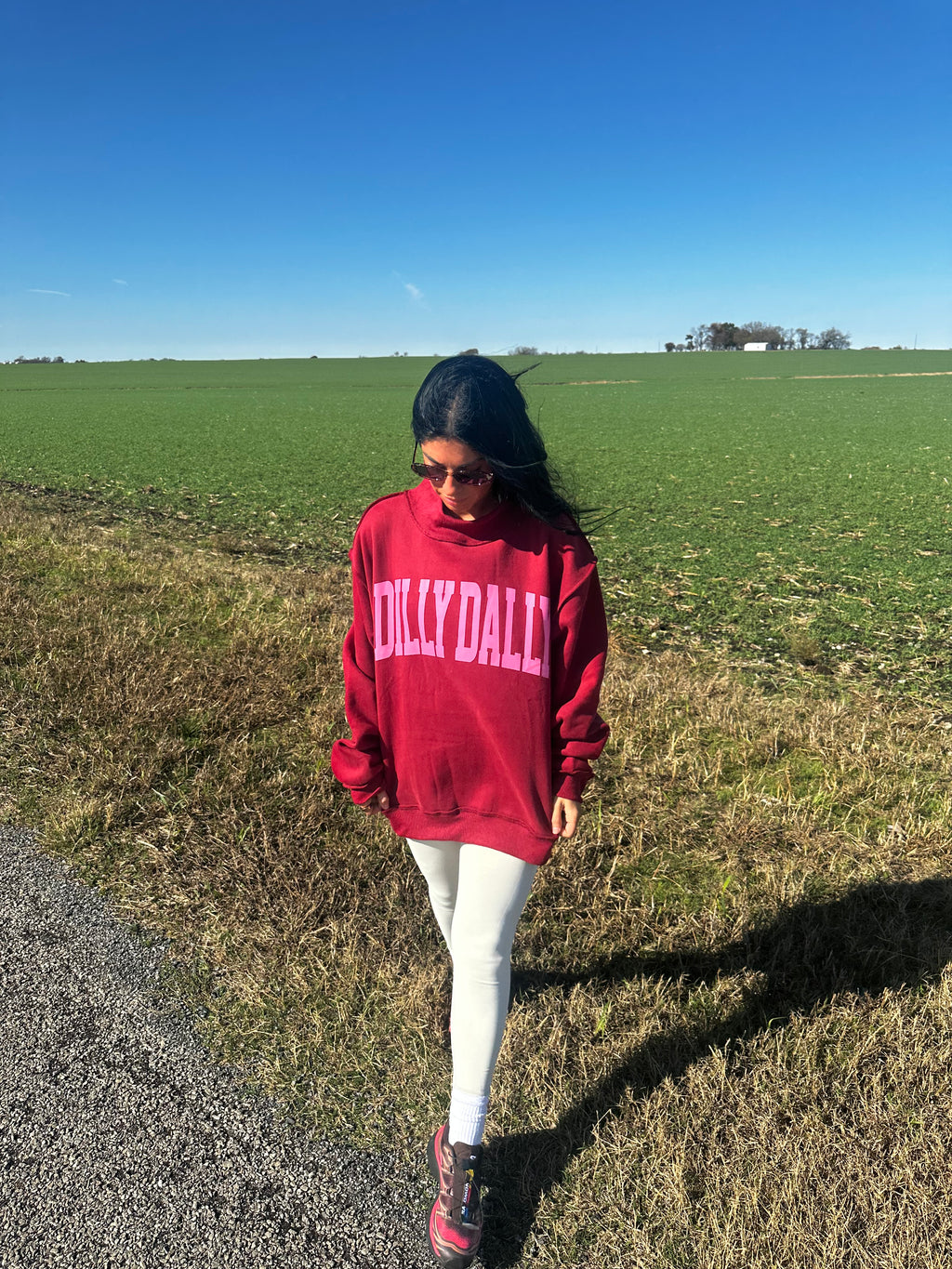 Dilly Dally Mockneck Sweatshirt (burgundy)