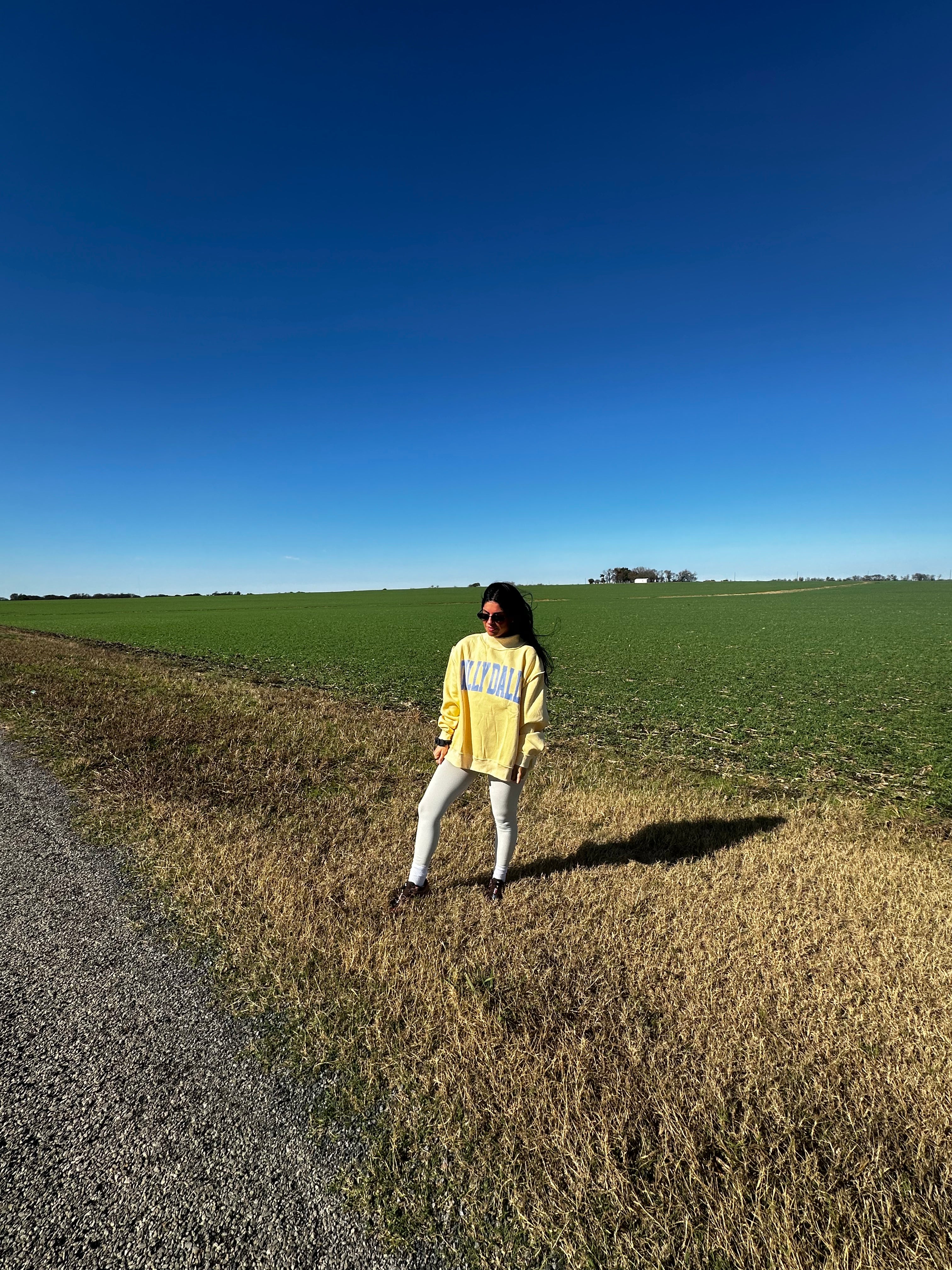 Dilly Dally Mockneck Sweatshirt (yellow)