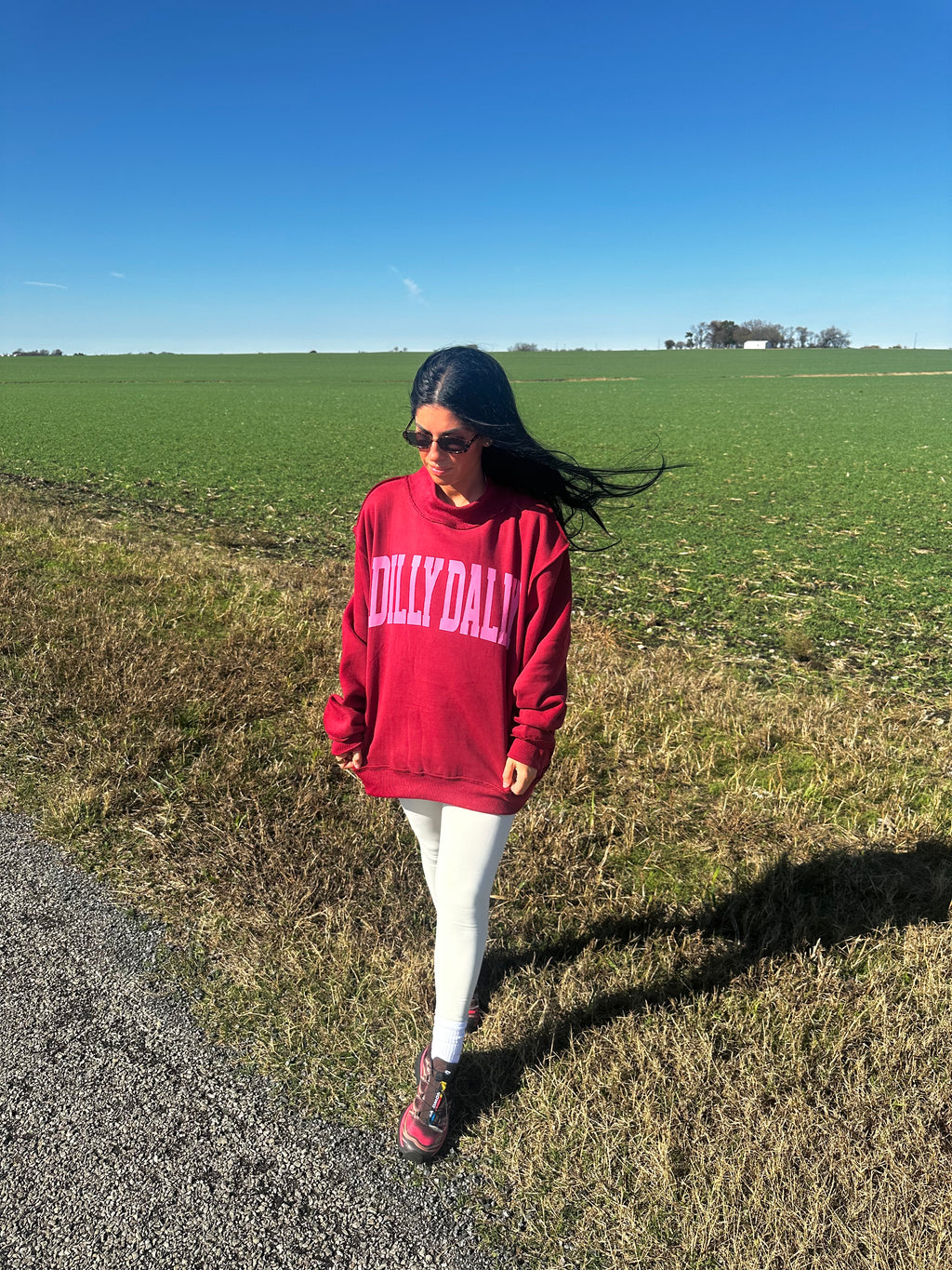 Dilly Dally Mockneck Sweatshirt (burgundy)