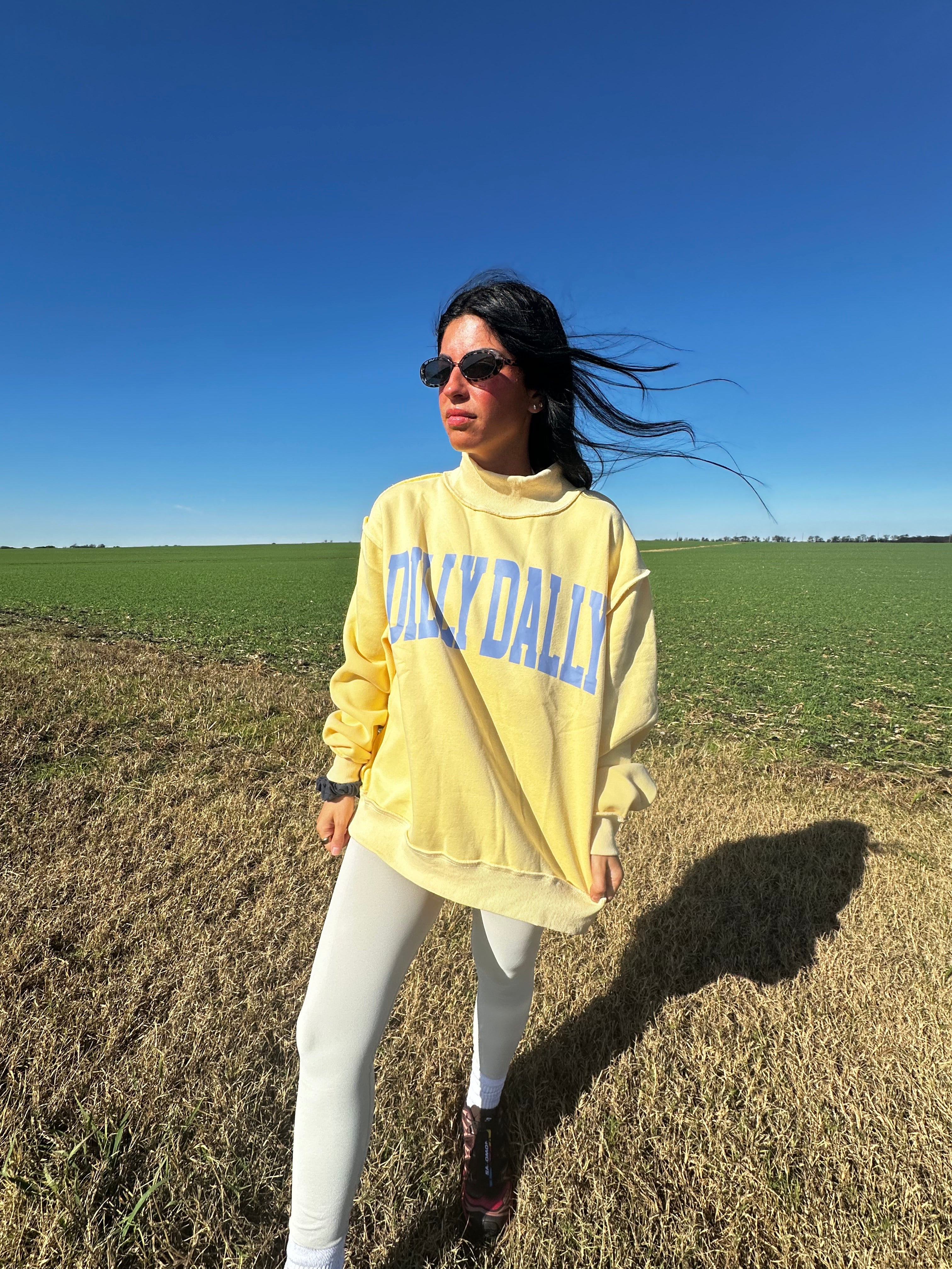Dilly Dally Mockneck Sweatshirt (yellow)